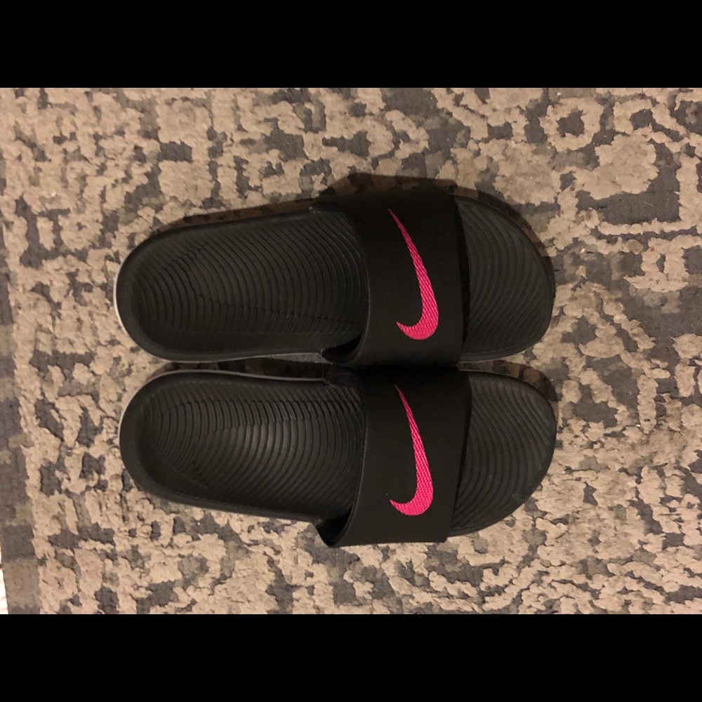 Worn once! Nike slides